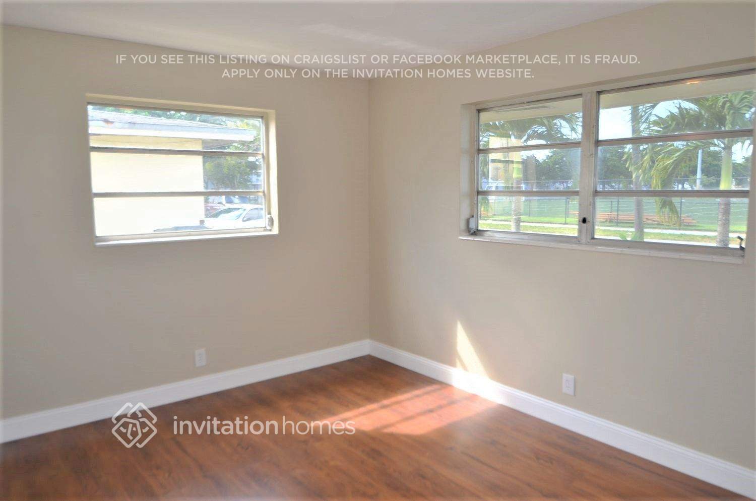 Building Photo - 1141 N 66 Terrace