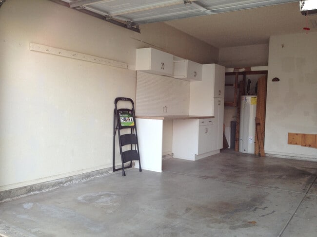 Building Photo - 4648 W Harrison St