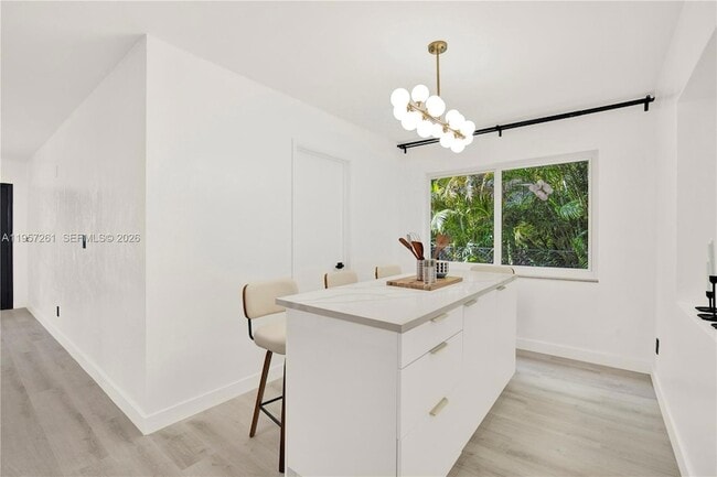 Building Photo - 51 NE 56th Ct