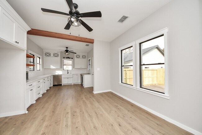 Building Photo - 1507 Brooks Ave