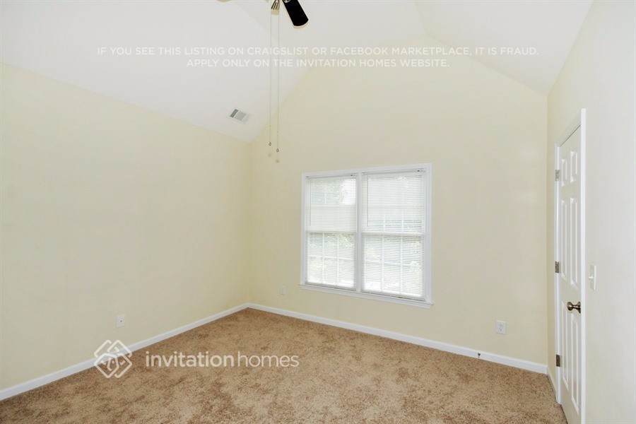 Building Photo - 620 Jefferson Pl