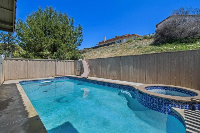 Building Photo - 613 Point Vicente Ct