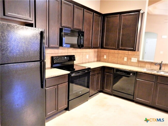 Building Photo - 1071 Carolyn Cove