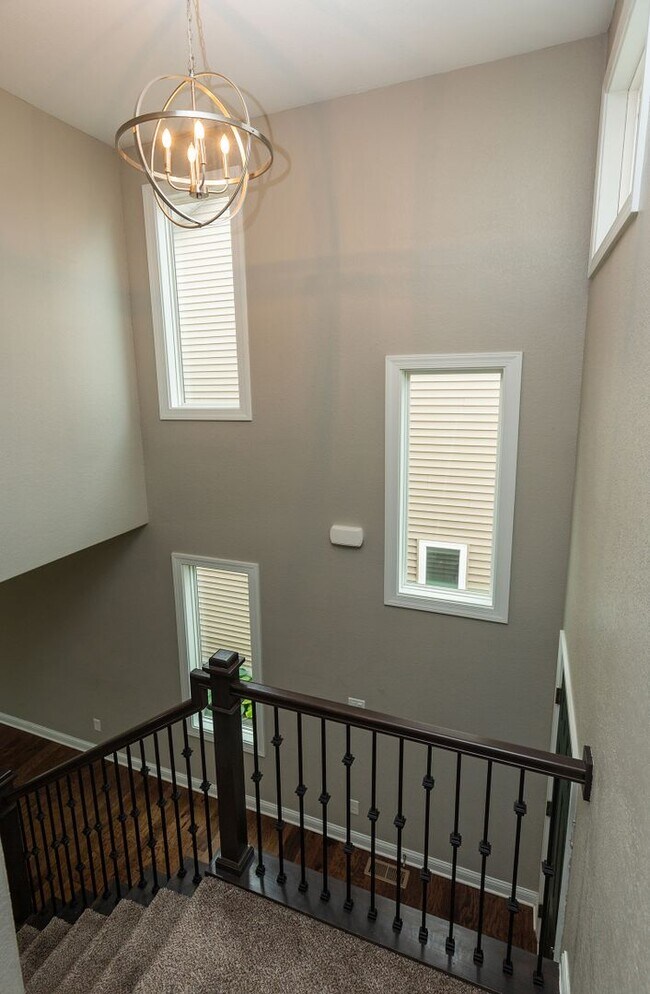 Building Photo - Perfect Single Family Home in Norwalk