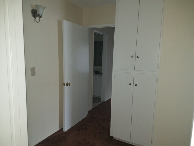 Hallway - 768 Freeman Ave