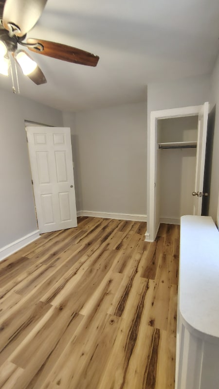 Building Photo - 523 W Nedro Ave