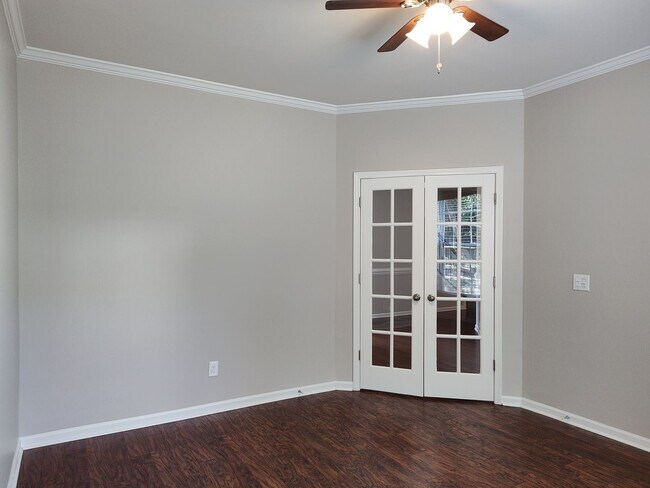 Building Photo - Beautiful home located in the Ardrey Woods community!