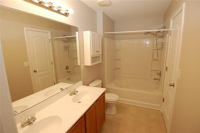 Building Photo - 6956 Rogers Point