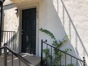 Building Photo - 1603 Voirin Rd