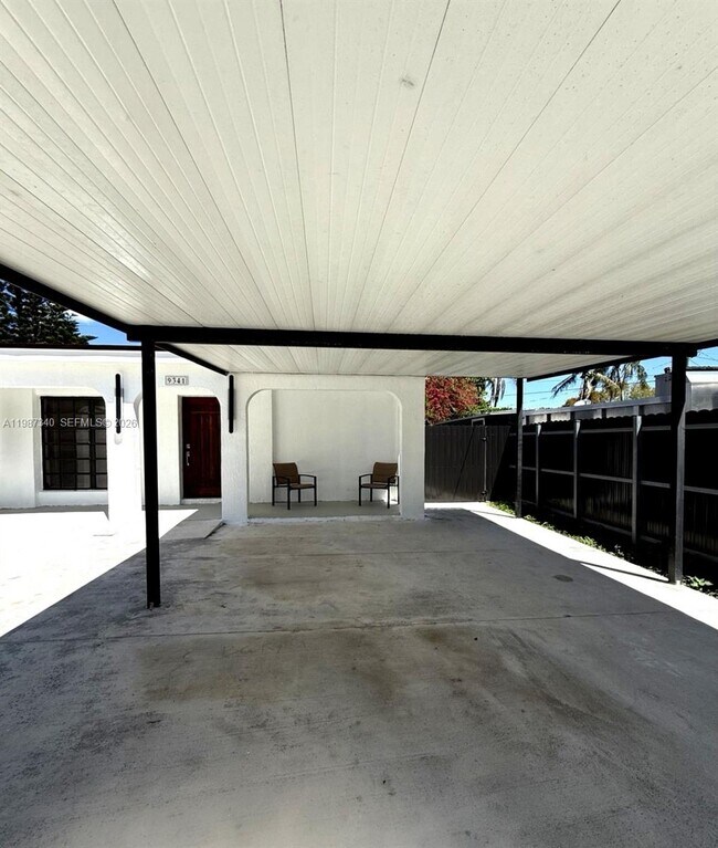 Building Photo - 9341 Marine Dr