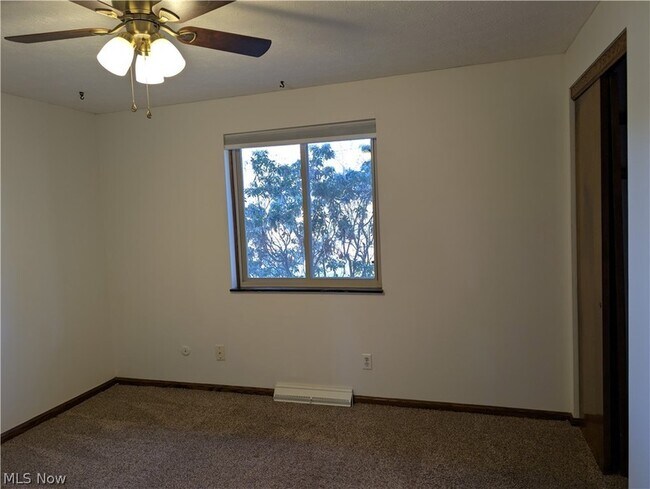 Building Photo - 3792 Baumberger Rd