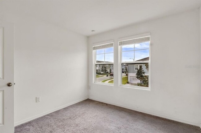 Building Photo - 1124 Merrill St