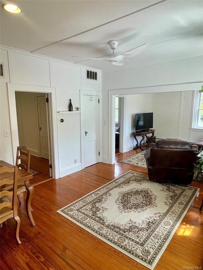 Building Photo - 306 Piermont Ave