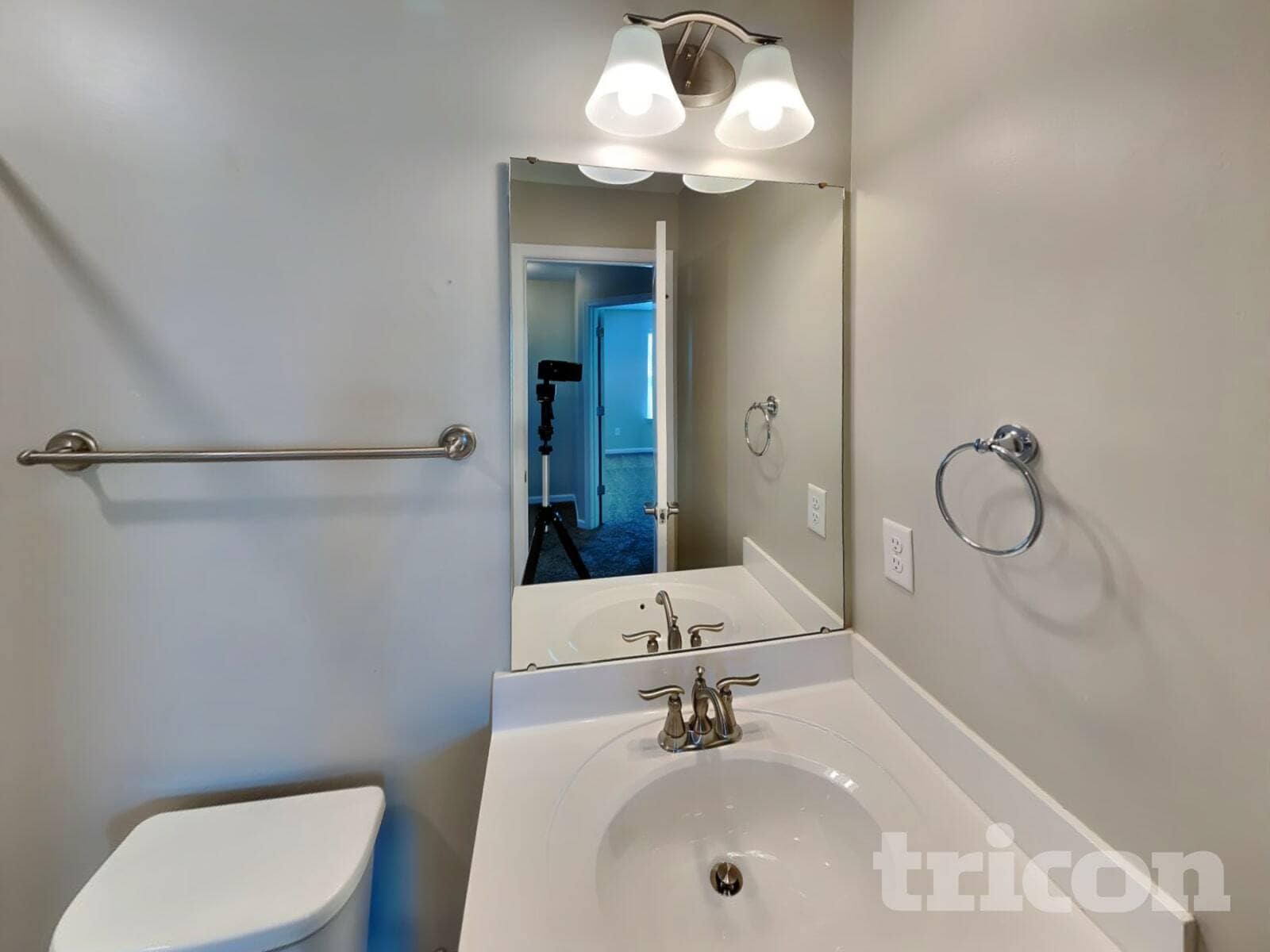 Building Photo - 2904 Cherry Point Ln