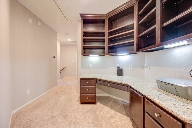 Building Photo - 4711 Derbywood Glen Ln