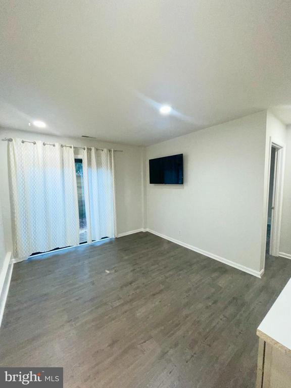 Building Photo - 18616 Pier Point Pl