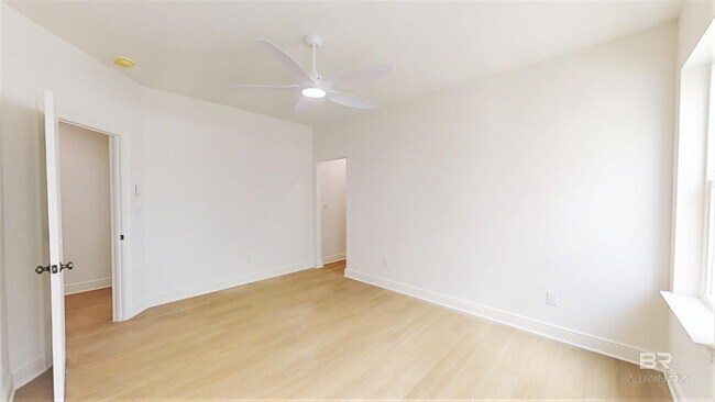 Building Photo - 2704 Bienville Ave