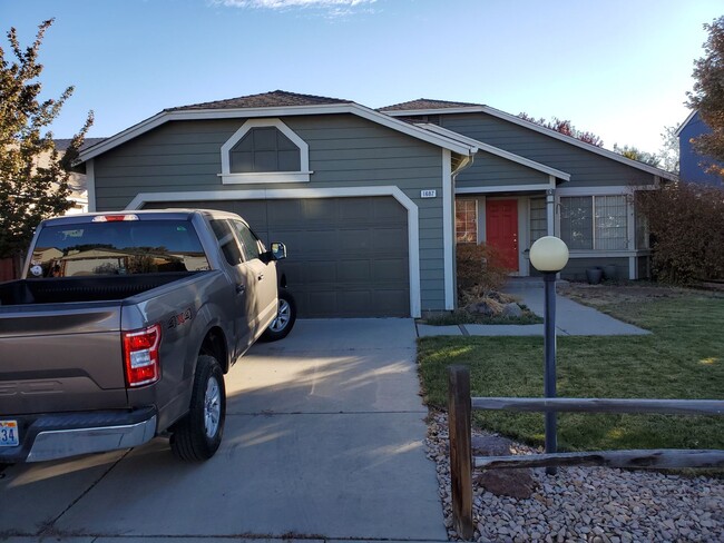 Primary Photo - Beautiful Four Bedroom Close to Sonoma Park