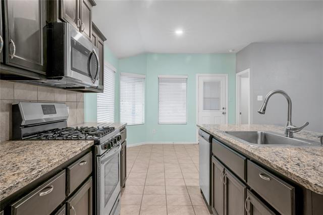 Building Photo - 8457 Comanche Springs Dr