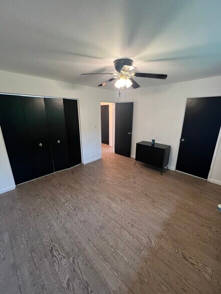 Building Photo - 4521 Grover Dr