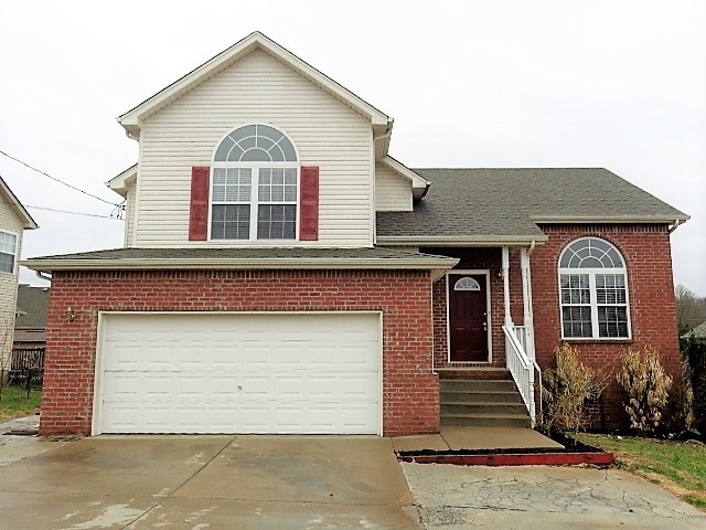 Primary Photo - 884 Pin Oak Dr