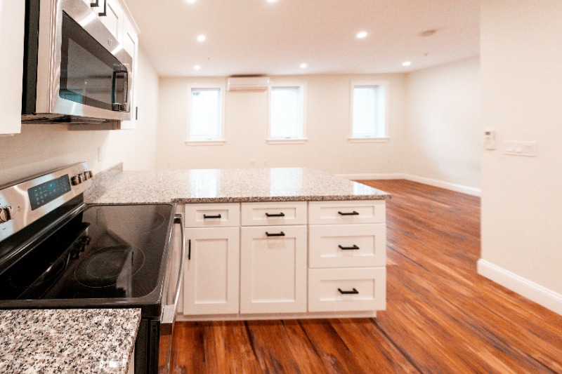 Building Photo - 19 Academy Dr