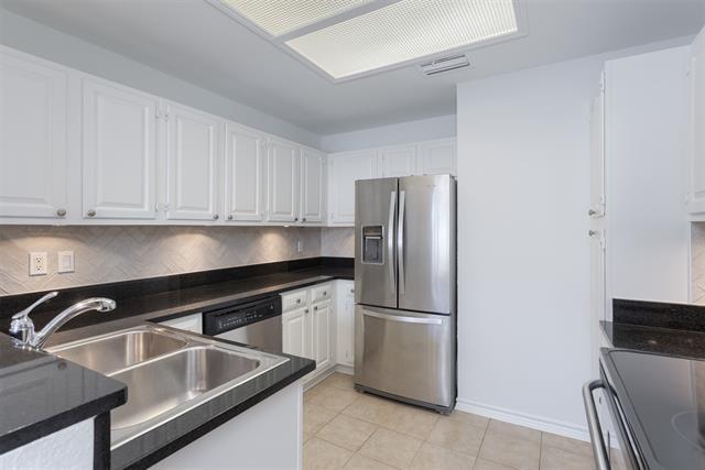 Building Photo - 12680 Hillcrest Rd