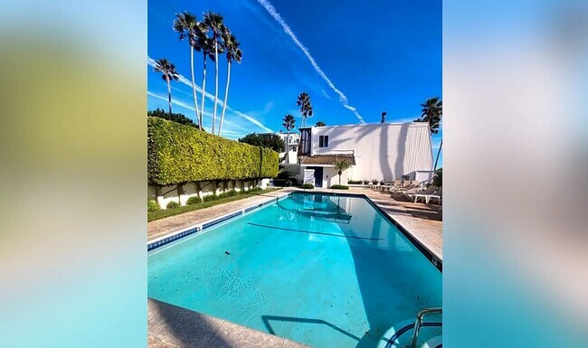 Building Photo - 11858 Coral Reef Ln