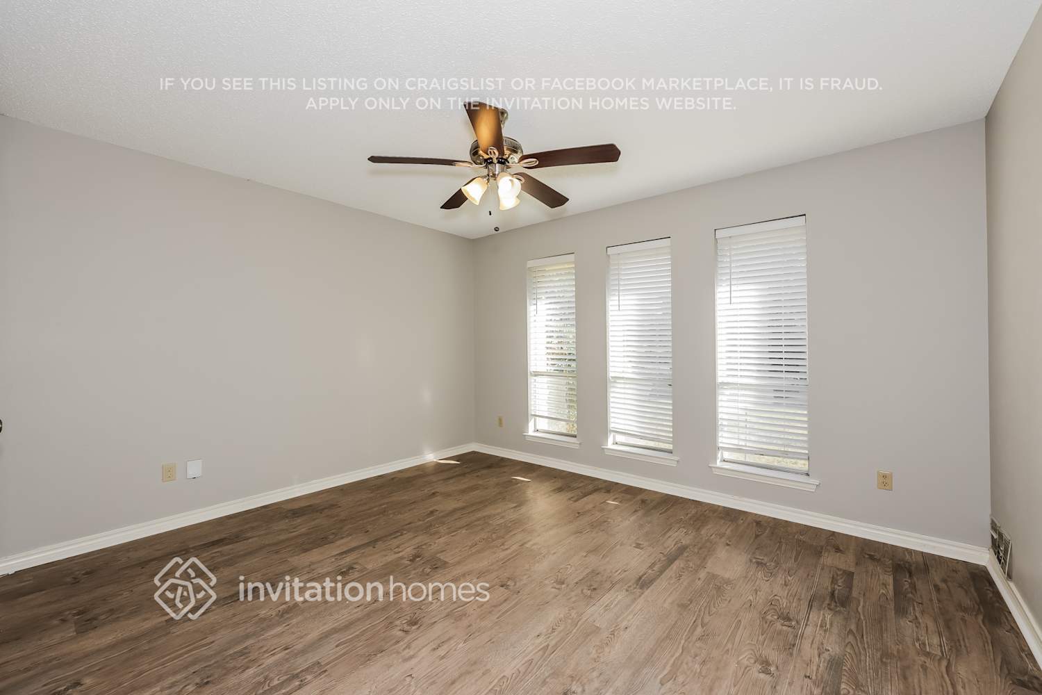 Building Photo - 945 Clear Springs Dr