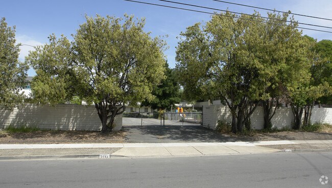 3142 Grant St Concord, CA Apartment Finder