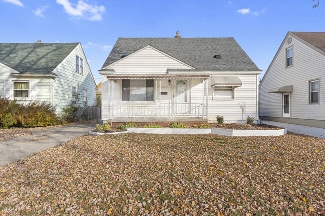 Primary Photo - 6463 Weddel St