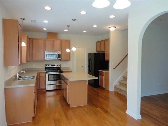 Building Photo - 2825 Tulip Poplar Cir