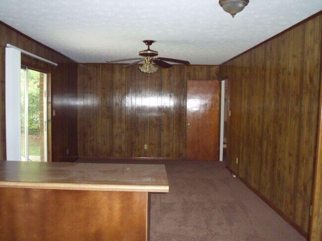 Building Photo - 5729 Etta Dr