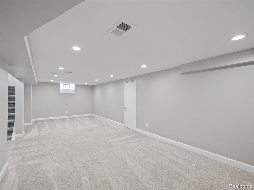 Building Photo - 1679 Villa Rd