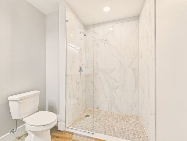 Building Photo - The Lofts at Midtown