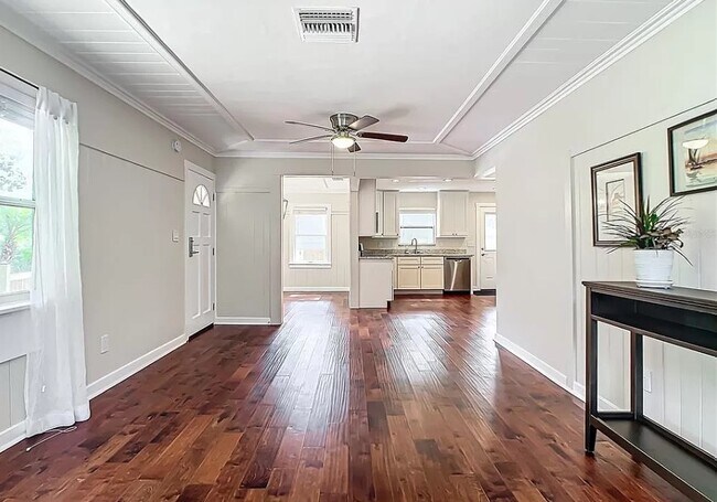 Building Photo - 3109 Johns Pky