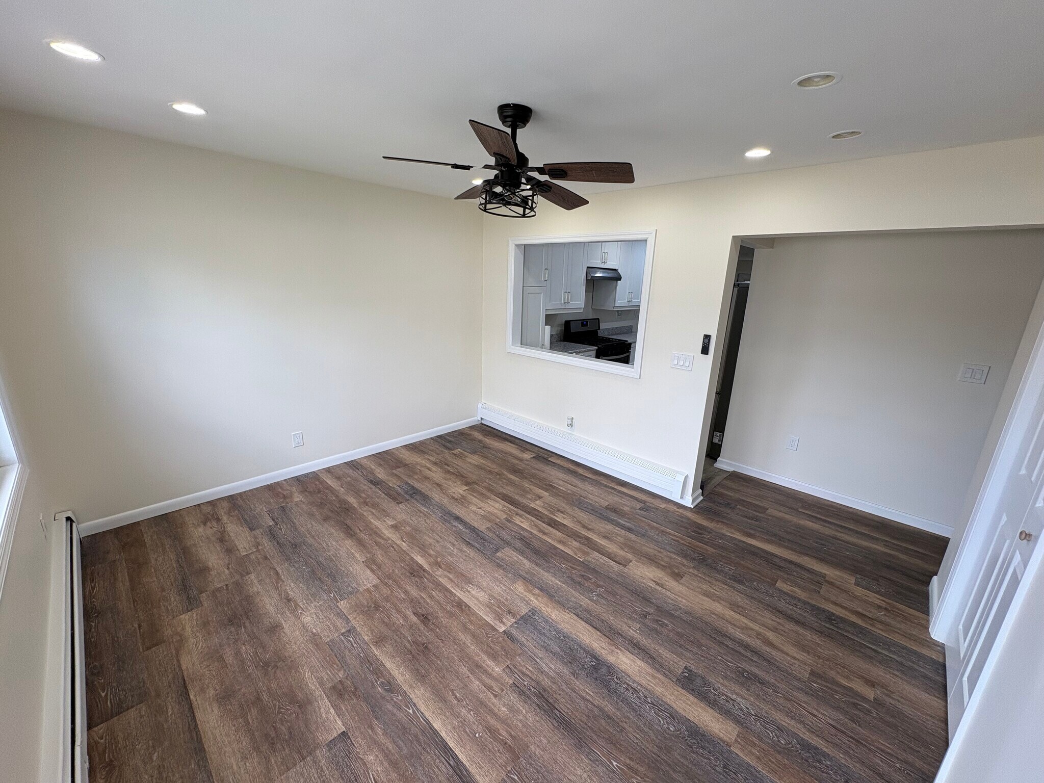 Building Photo - 1542 Potter Blvd