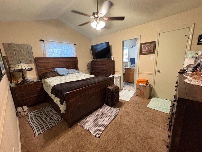 Building Photo - Great 3-bed 2-bath Home Birdville ISD *New...