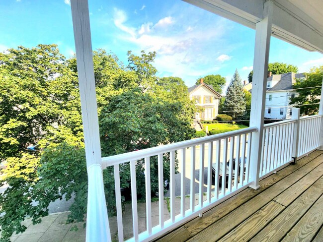 Building Photo - 5 Gleason St