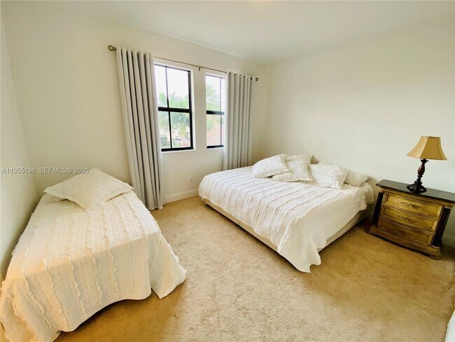 Building Photo - 3172 NW 82nd Way