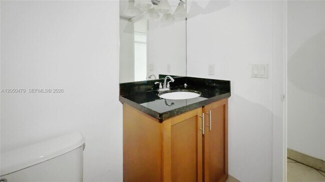 Building Photo - 16450 Miami Dr