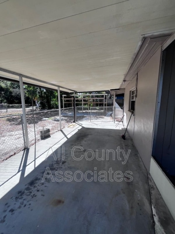 Building Photo - 610 N Walton Ave