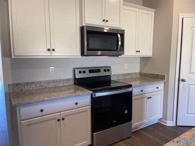 Building Photo - 22067 Chancery Ln