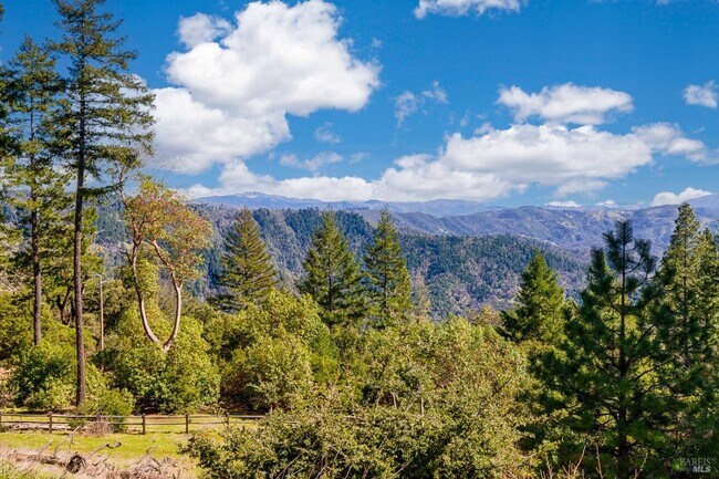 Building Photo - 18526 Mariposa Creek Rd