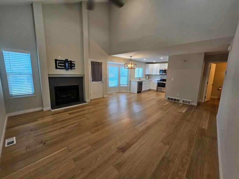 Building Photo - 4655 Badlands Ct