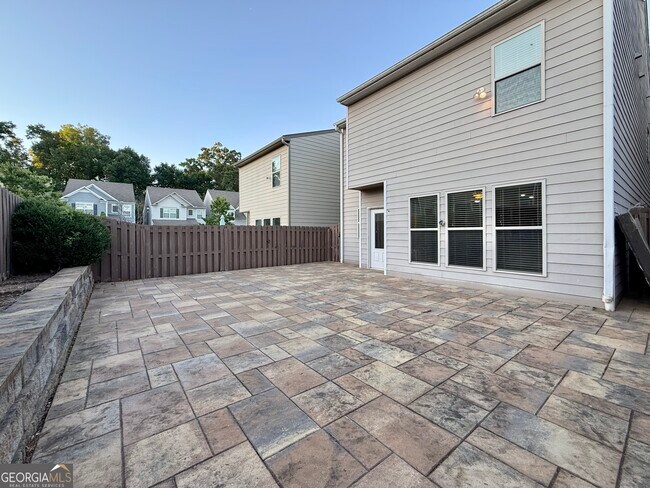 Building Photo - 5115 Breezewood Cir