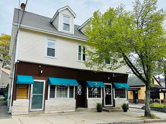 Building Photo - 58 Lexington St