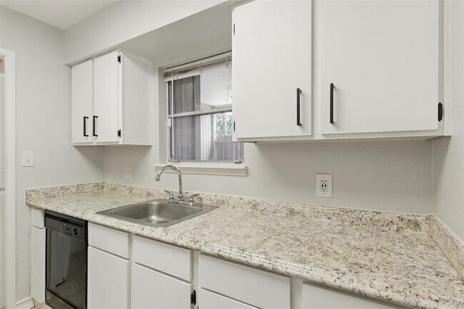 Building Photo - 17230 Imperial Valley Dr