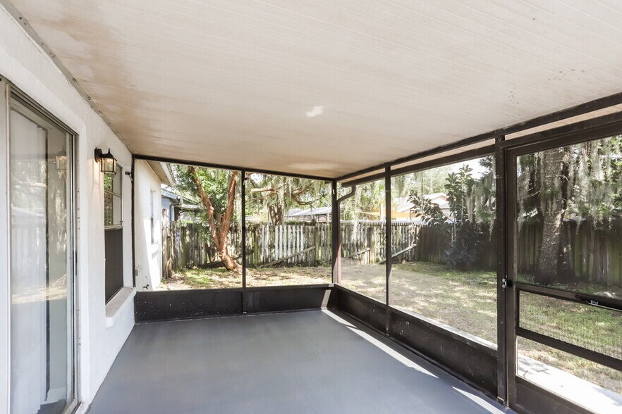 Building Photo - 11337 Blackbark Dr