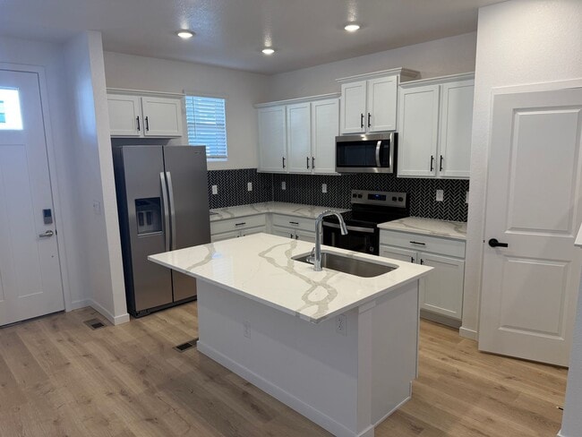 Building Photo - Stunning New Build Townhome in Denver 3 Bed 2.5 Bath 1,514 Sq. Ft. $500 MOVE IN SPECIAL